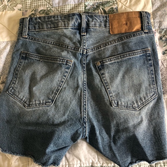 H&M x Brock Collection cut off denim shorts - Picture 2 of 4